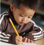 آموزش پیش دبستانی: آیا کودکان باید ریاضی و زبان بیاموزند؟