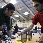 برندگان مسابقات بین‌المللی رباتیک جام امیرکبیر تقدیر شدند