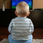 تماشای طولانی مدت تلویزیون کارکرد مغز و ضریب هوش کودکان را کاهش می دهد